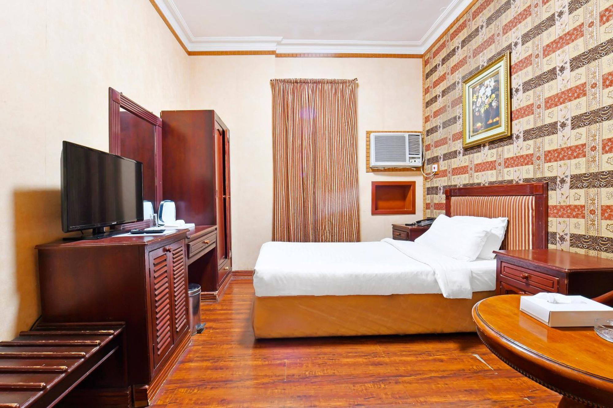 Capital O 125 Moon Plaza Hotel มานามา ภายนอก รูปภาพ